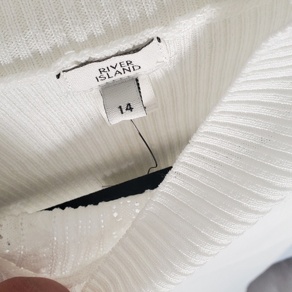 White knit top - Picture 2 of 2